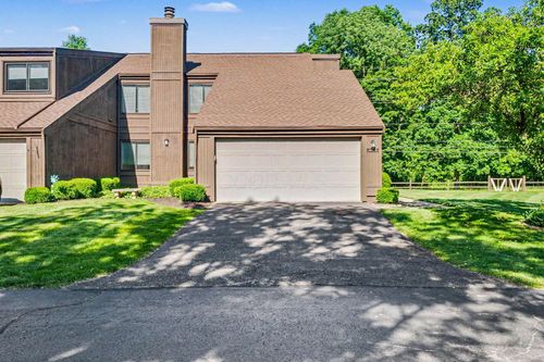 d-2129 Brookhurst Ave, Columbus, OH, 43229-1585 | Card Image