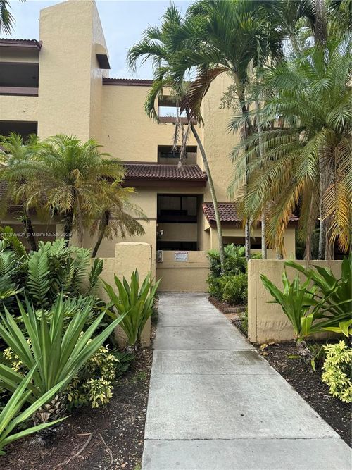 apt-406-9285 Sw 125th Ave, Miami, FL, 33186-6512 | Card Image