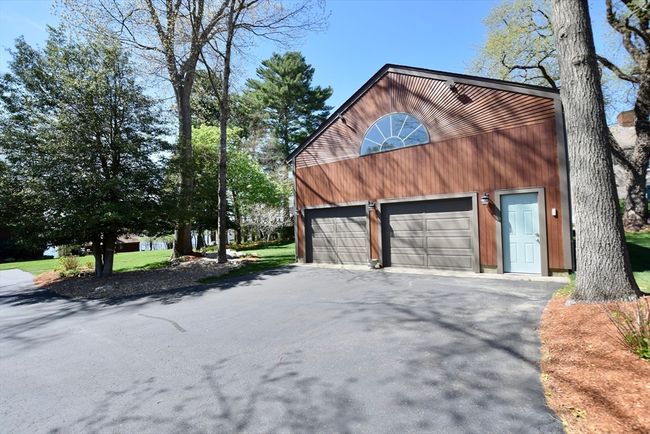 253 Middleboro Rd, House other with 3 bedrooms, 4 bathrooms and 12 parking in East Freetown MA | Image 34