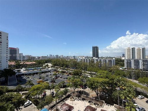 715-500 Three Islands Blvd, Hallandale Beach, FL, 33009-2840 | Card Image