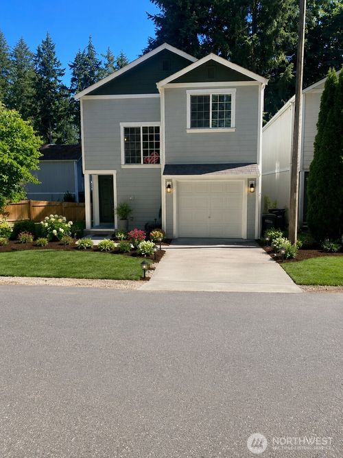 1961 Ne Green Glen Ln, Bremerton, WA, 98311-4161 | Card Image