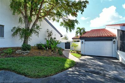 784 Sarabay Road, House other with 2 bedrooms, 2 bathrooms and null parking in OSPREY FL | Image 1