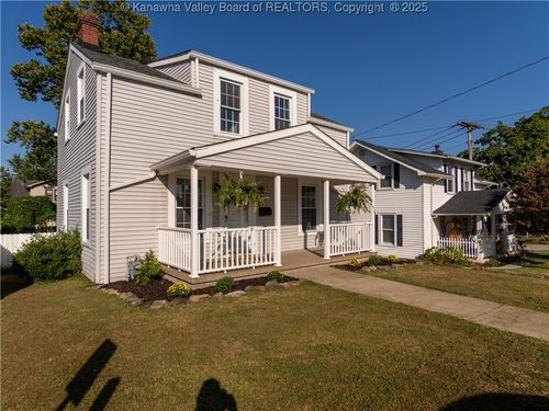 204 Shepherd Ave, South Charleston, WV, 25303-1636 | Card Image