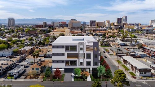 400 S Maryland Pkwy, Las Vegas, NV, 89101-7244 | Card Image