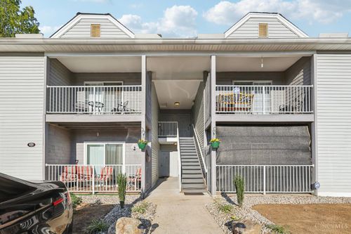 820 Compton Rd, Cincinnati, OH, 45231 | Card Image