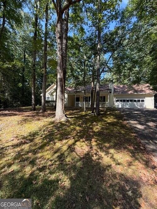 255 Lakeside Dr, Covington, GA, 30016-7139 | Card Image