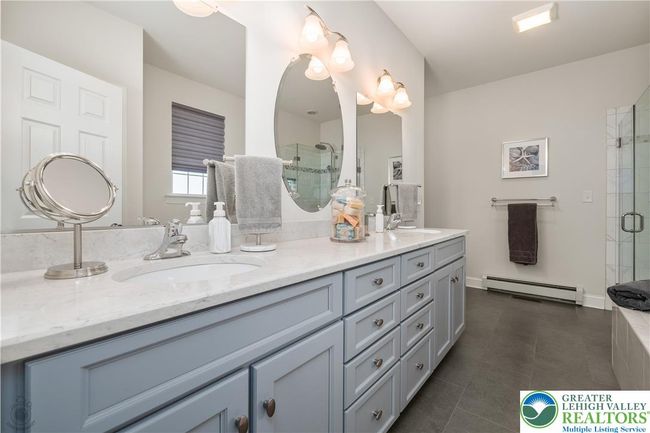 222 Danbury Dr, House other with 3 bedrooms, 3 bathrooms and null parking in Nazareth PA | Image 28