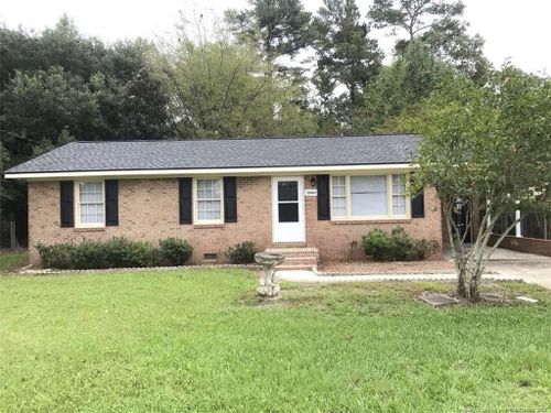 12863 Nc 242 Hwy S, Bladenboro, NC, 28320-6167 | Card Image