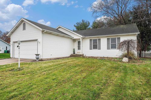 10300 Patricia Church Dr, Granger, IN, 46530-7213 | Card Image