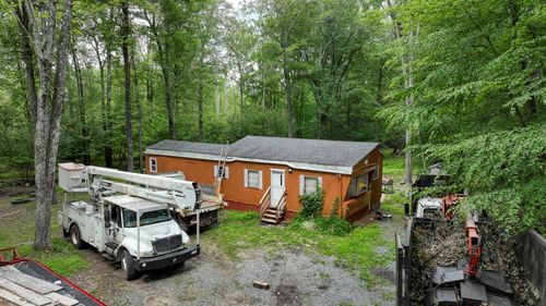 181 Oakridge Rd, Greenfield Park, NY, 12435-5416 | Card Image