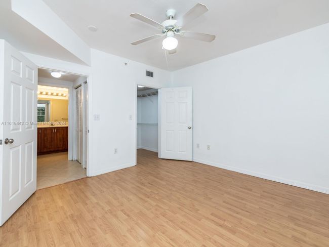 APT-206 - 6492 Emerald Dunes Dr, Condo with 1 bedrooms, 1 bathrooms and null parking in West Palm Beach FL | Image 8