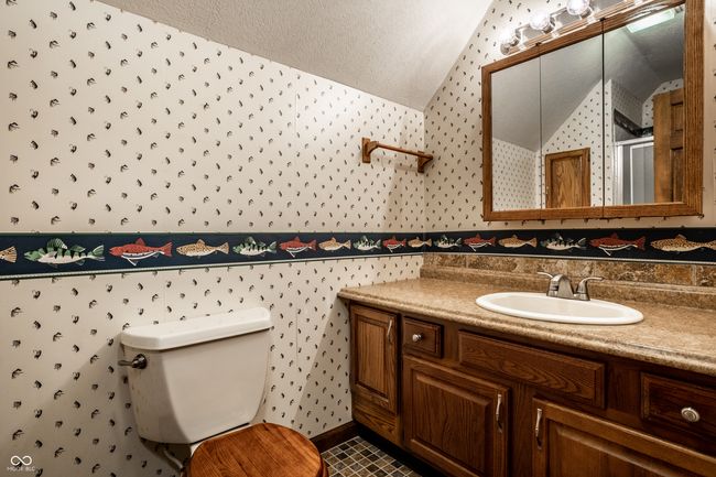 Full bath attached to the bonus room | Image 46
