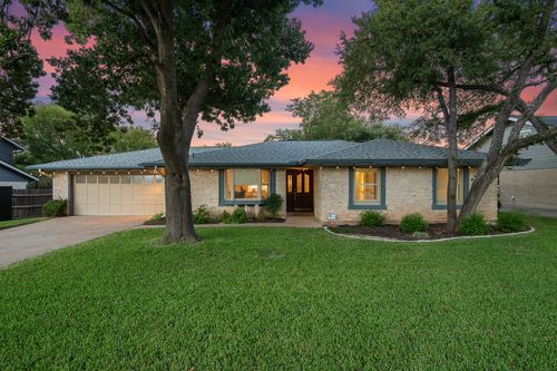 1105 Deep Wood Dr, Round Rock, TX, 78681-5635 | Card Image