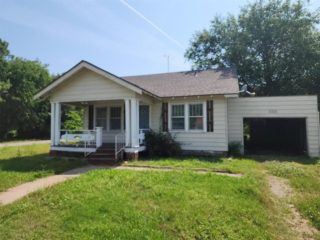 Minnesota Ave, Shawnee, OK 74801