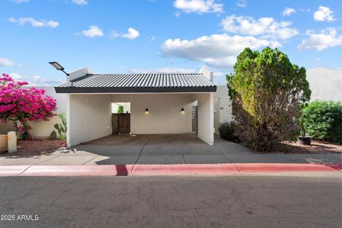 12-16041 N 31st St, Phoenix, AZ, 85032-3737 | Card Image