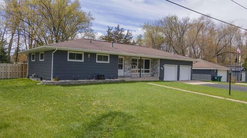 707 Sunset Drive, Redgranite, WI, 54970 | Card Image