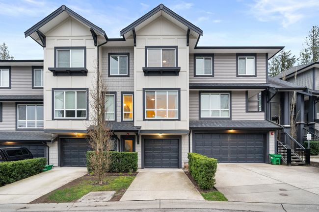 55 - 8570 204 Street, Townhouse with 3 bedrooms, 2 bathrooms and 3 parking in Langley BC | Image 1