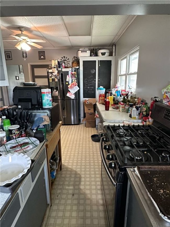 404 S Chestnut St, House other with 4 bedrooms, 3 bathrooms and 2 parking in Scottdale PA | Image 10