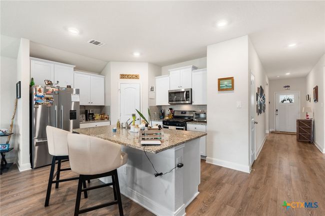 1444 Acorn Wood, House other with 4 bedrooms, 2 bathrooms and null parking in Seguin TX | Image 5