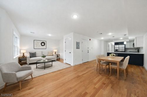 unit-3-52 James St, Newark, NJ, 07102-2005 | Card Image