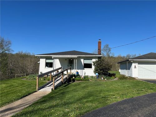 3345 Stine Road, Zanesville, OH, 43701 | Card Image