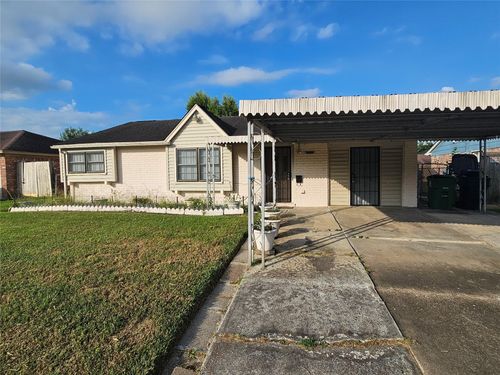 12122 Fairbury Dr, Houston, TX, 77089-6610 | Card Image