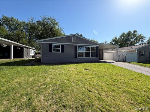 9170 Harold Dr, Saint Louis, MO, 63134-3566 | Card Image