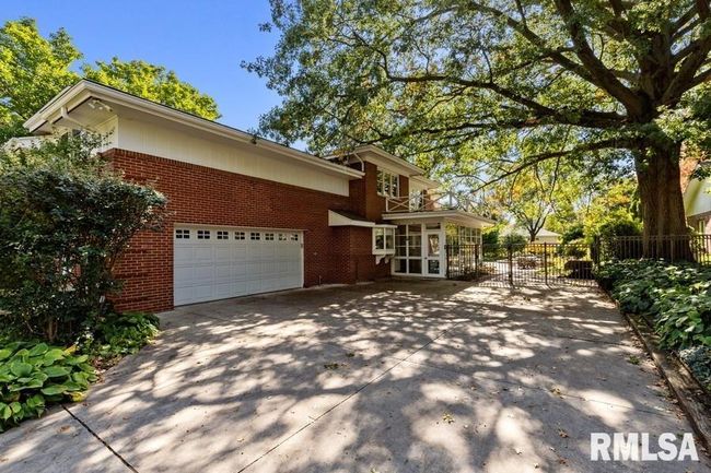 1570 N Academy St, House other with 5 bedrooms, 4 bathrooms and null parking in Galesburg IL | Image 6