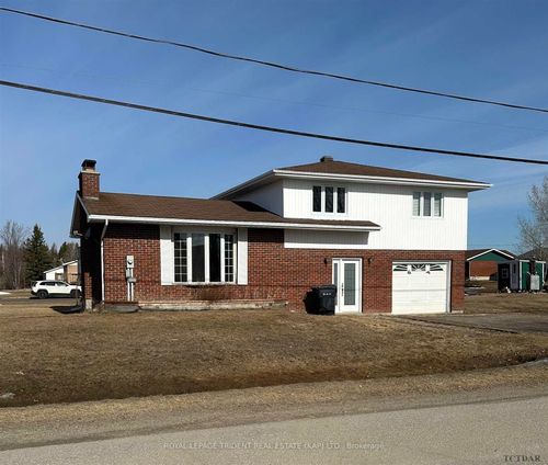 3 De Coupe Ave, Val Rita, ON, P0L2G0 | Card Image