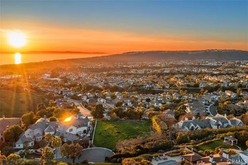 2 Point Catalina, Laguna Niguel, CA, 92677-9207 | Card Image