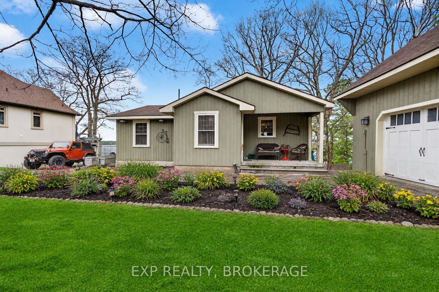 Residential in Leeds and the Thousand Islands 3