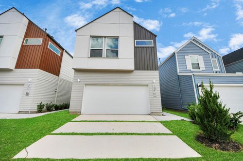 3015 Pelon Cay Dr, Houston, TX, 77047-2861 | Card Image