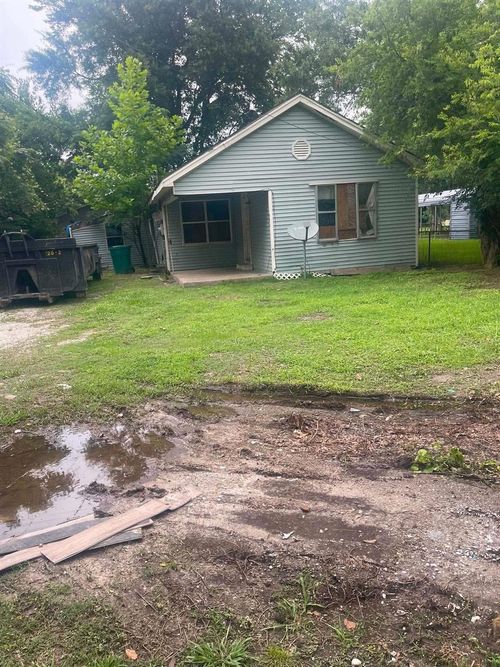 406 4th St, Orange, TX, 77630-5702 | Card Image