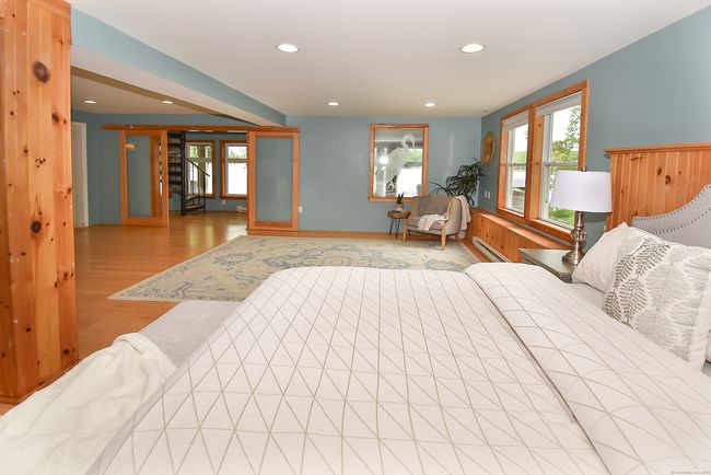 96 Avery Shrs, House other with 5 bedrooms, 5 bathrooms and null parking in Coventry CT | Image 33