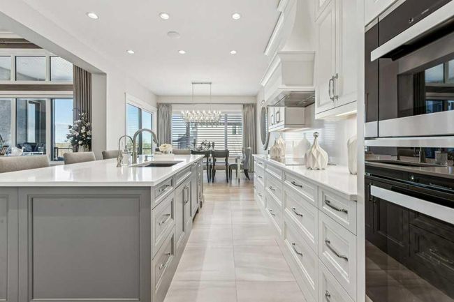 29 Willow Springs Crescent, House other with 4 bedrooms, 4 bathrooms and 6 parking in Heritage Pointe AB | Image 7
