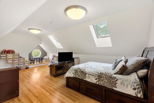 5 Sunrise Blvd, Hooksett, NH, 03106-2605 | Card Image