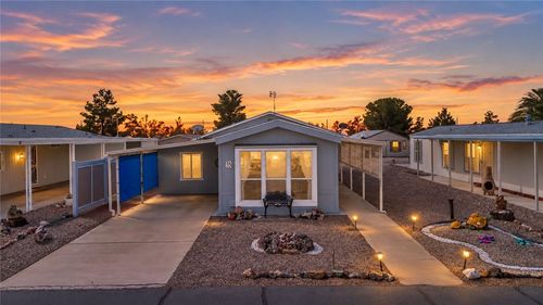 35-4950 W Apache Way, Golden Valley, AZ, 86413-7767 | Card Image
