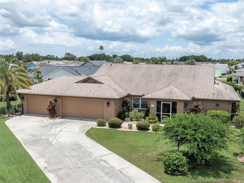 301 Thorn Hill Pl, SUN CITY CENTER, FL, 33573-5832 | Card Image