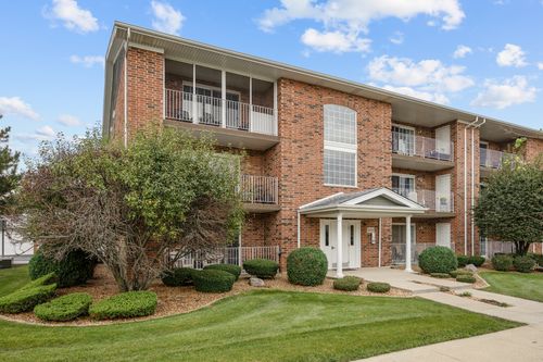 1e-6719 White Tail Lane, Tinley Park, IL, 60477 | Card Image