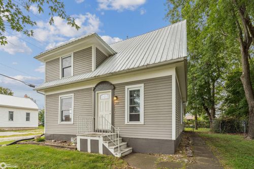 205 S 3rd St, Montezuma, IA, 50171-1001 | Card Image