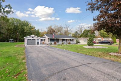 6275 N Beck Road, Home with 3 bedrooms, 1 bathrooms and null parking in Canton Twp MI | Image 2