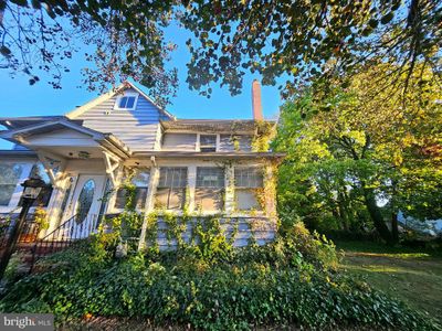 7 W Broad Avenue, House other with 5 bedrooms, 2 bathrooms and null parking in BERLIN NJ | Image 3