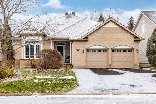 25 Kyle Ave, Stittsville, ON, K2S1G9 | Card Image