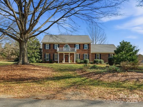 1498 Willow Oaks Trl, Weddington, NC, 28104-8627 | Card Image