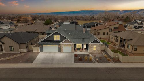 2537 Fryingpan Dr, Grand Junction, CO, 81505-8735 | Card Image