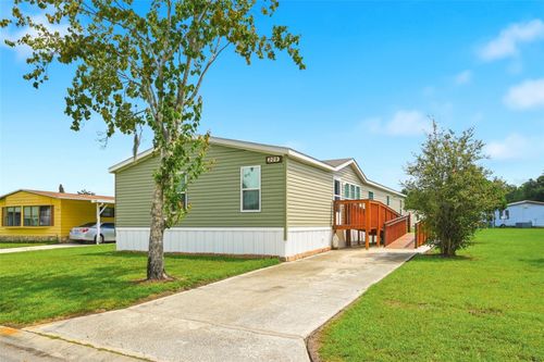 209 Ellsworth Dr, Kissimmee, FL, 34758-2116 | Card Image
