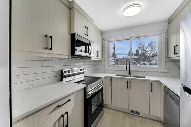 13 - 6440 4 St Nw, Townhouse with 2 bedrooms, 2 bathrooms and 1 parking in Calgary AB | Image 11