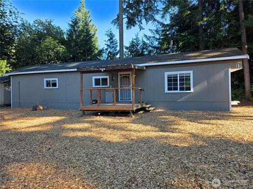 8397 Golden Valley Blvd, Maple Falls, WA, 98266-8271 | Card Image