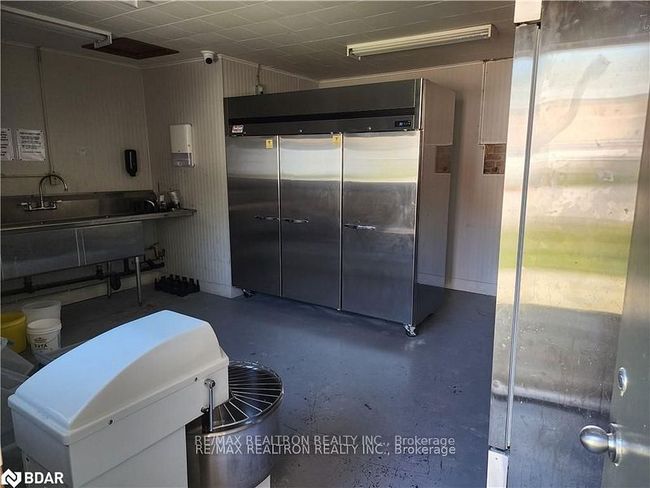 409 Queen St, Home with 0 bedrooms, 0 bathrooms and 4 parking in Huron ON | Image 10