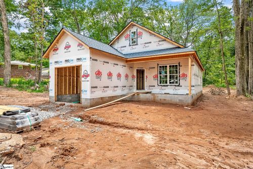 216 Cloverhill Dr, Anderson, SC, 29624-6346 | Card Image